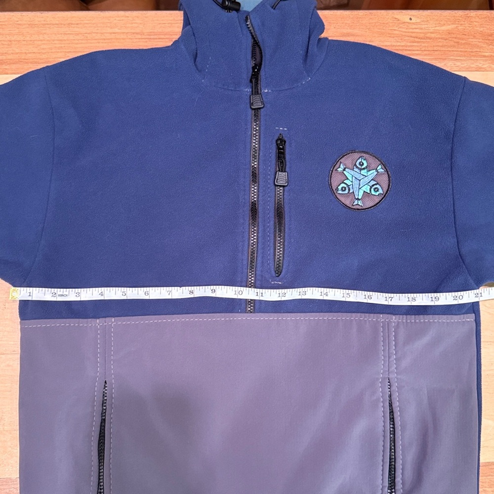 Alaska salmon sister pull over jacket by Nomar size small - Picture 7 of 8